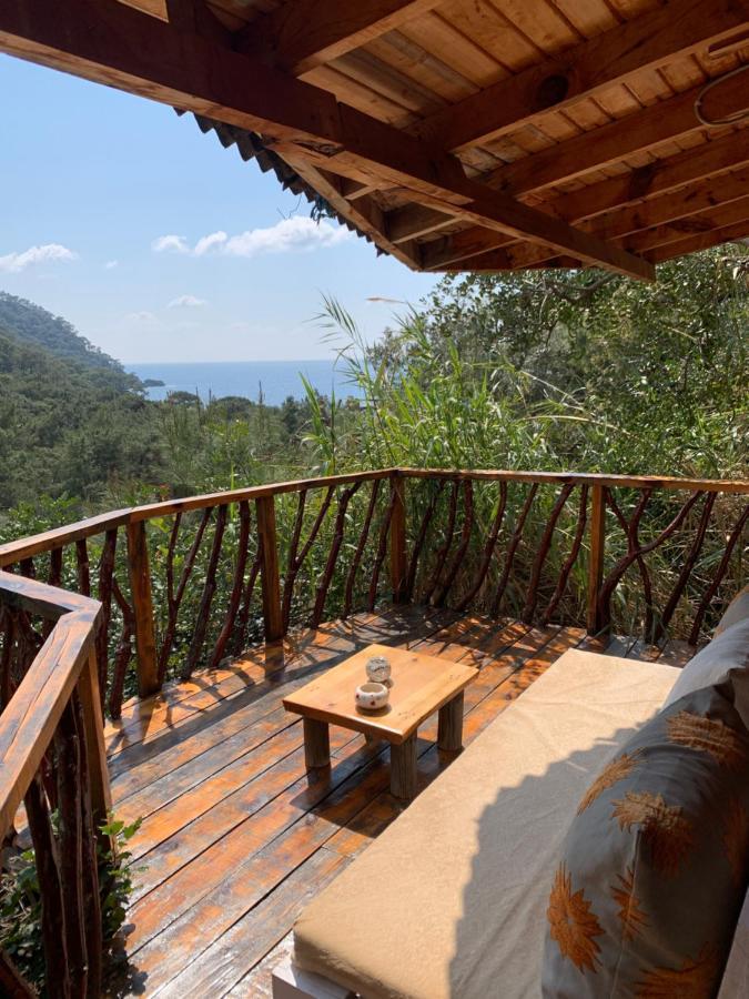 Bamboo Bungalow With Sea View In Kabak Bay, Oeluedeniz フェティエ エクステリア 写真
