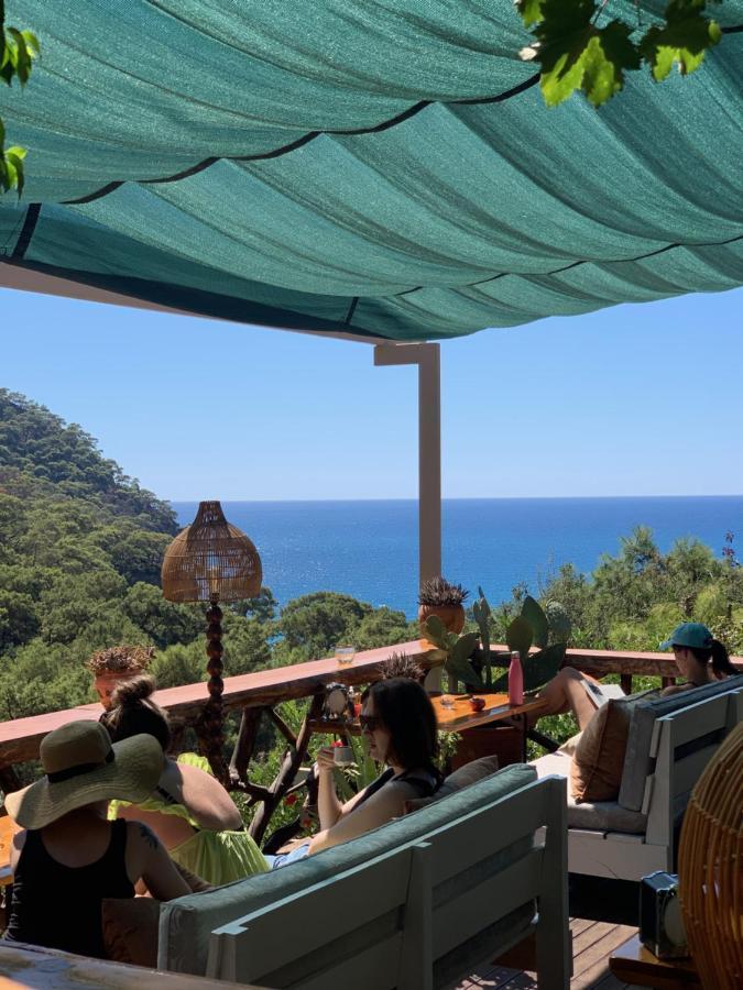 Bamboo Bungalow With Sea View In Kabak Bay, Oeluedeniz フェティエ エクステリア 写真
